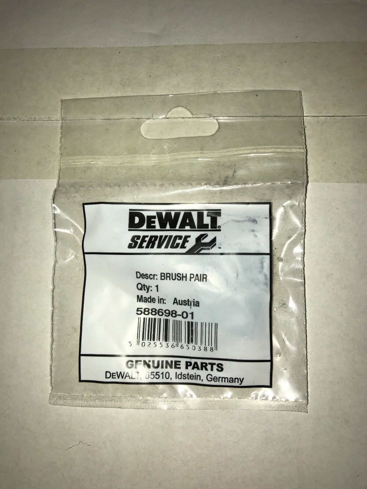 New DeWalt Genuine OEM Replacement Brush Kit # 588698-01