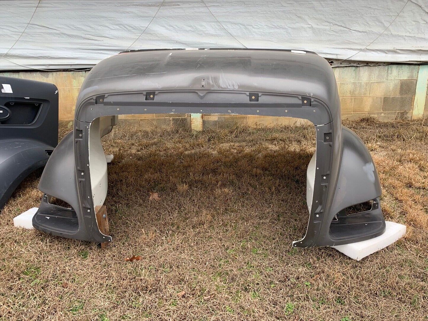 New Peterbilt 387 Hood 13-04778 13-04777